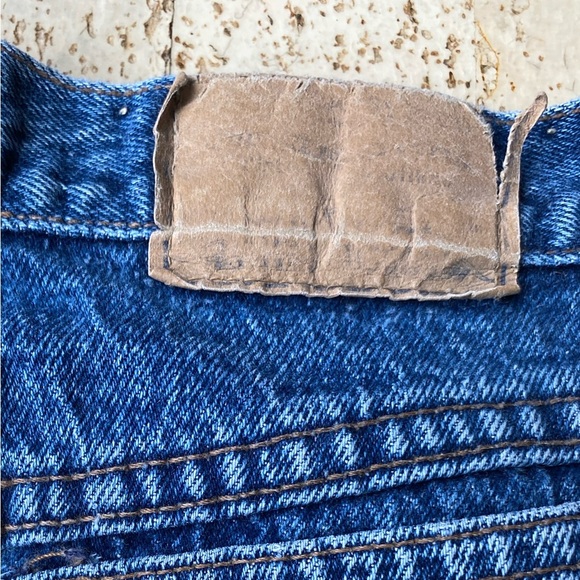 LEVI’S Vintage Brown Tag Denim Blue Made In USA Jean Skirt Size 11 Or 26” Waist - Picture 6 of 10